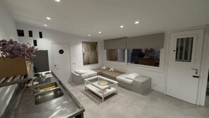 Bright and spacious open-concept interior

