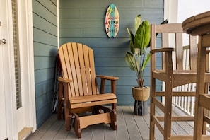 SBD212 balcony