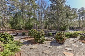 100-web-or-mls-12-tar-kiln-rd