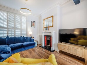 Living room | Stradbroke House, Cromer