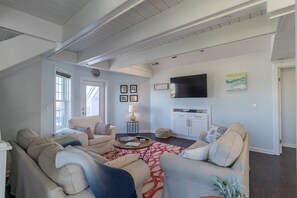 Lower Level Living Area