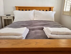 26 Montpellier - Bedroom2