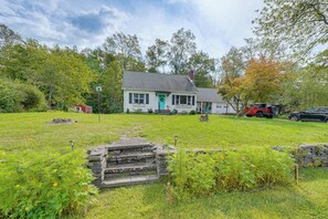 Home Exterior | Countryside Setting
