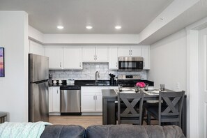 Complete kitchen and dining area