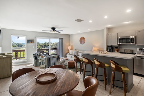 5 Springtide Villa