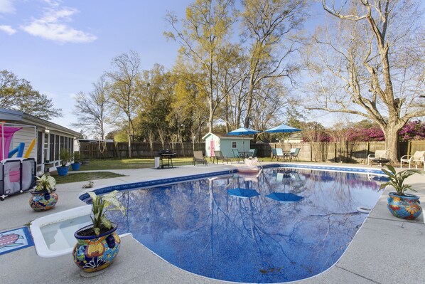 Mermaid Dreams - located in the golf cart district with an in-the-ground pool