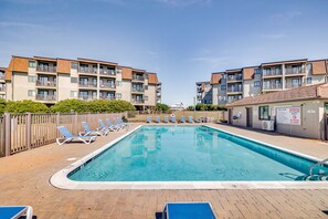 Community Pools