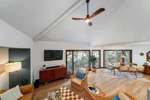 Vaulted ceilings give the villa a spaciousness. Adding to this are the floor to ceiling windows through the townhouse.