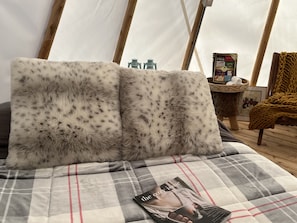 Heated mattress comfy queen bed