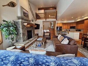 Waterstone 23 Living Area