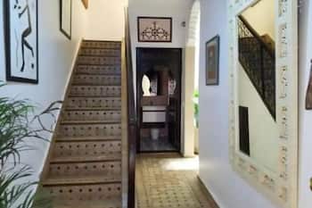 A beautiful 5 bedroom riad, located in the heart of the old medina of Marrakesh