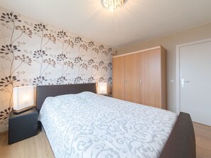 Gebäude, Möbel, Eigentum, Komfort, Licht, Bett, Holz, Die Architektur, Beleuchtung, Interior Design