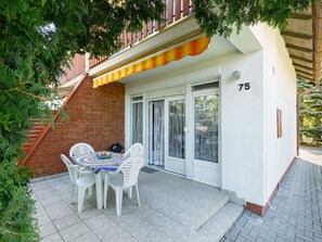 Property, Building, Plant, Window, Table, Shade, Chair, Door, Tree, Outdoor Furniture