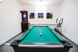 Living room 2