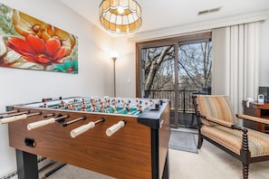 Spielezimmer