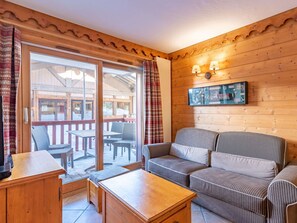 Tabelle, Eigentum, Möbel, Bilderrahmen, Couch, Holz, Wohnzimmer, Interior Design, Die Architektur, Beleuchtung