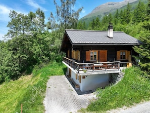 Cottage, House, Rural Area, Home, Log Cabin, Hut, Village, Farmhouse, Porch, Garden Buildings