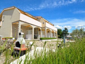 Ciel, Plante, Nuage, Bâtiment, Fenêtre, Lot Terre, Arbre, Maison, Chalet, Paysage