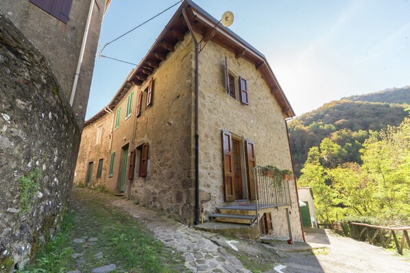 Holiday Home Exterior [summer]