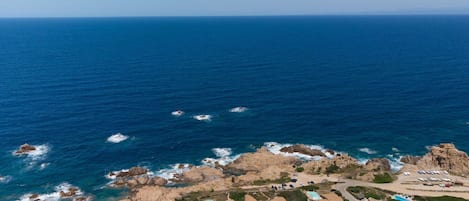 Water, Sky, Property, Azure, Beach, Coastal And Oceanic Landforms, Horizon, Boat, Landscape, Shore