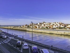 L'Eau, Ciel, Nuage, Voiture, Ressources En Eau, Véhicule, Bâtiment, Roue, Éclairage Public