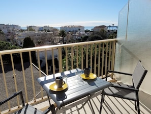 Sky, Building, Property, Furniture, Chair, Table, Wood, Outdoor Furniture, Interior Design, Leisure