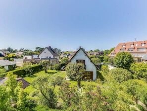 Ciel, Propriété, Plante, Fenêtre, Bâtiment, Lot Terre, Paysage Naturel, Arbre, Herbe, Maison