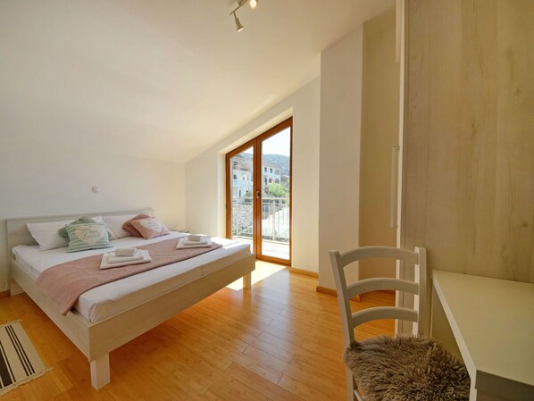 Furniture, Property, Building, Table, Comfort, Wood, Interior Design, Floor, Shade, Flooring