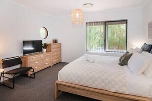 King Bedroom