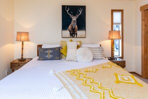 Downstairs Queen Bedroom