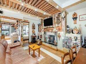 Open plan living space | Bramley Cottage, Otham, near Maidstone