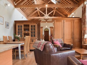 Living area | The Coach House at Waterperry Gardens, Waterperry