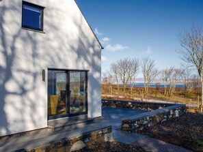 Himmel, Wolke, Essen, Pflanze, Geschirr, Tabelle, Fenster, Berg, Obst, Holz