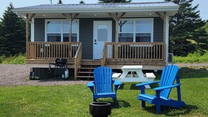 Outdoor seating, Firepit and BBQ