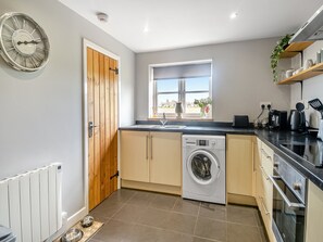 Kitchen | The Barn, Martham