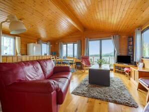 Couch, Furniture, Table, Building, Comfort, Window, Wood, Interior Design, Studio Couch, Floor