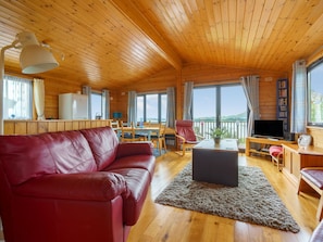 Couch, Furniture, Table, Building, Comfort, Window, Wood, Interior Design, Studio Couch, Floor