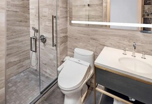 nyckp-hi-res-studio-bathroom