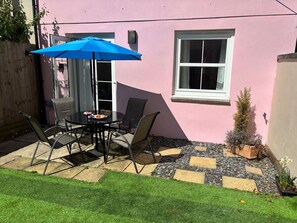 Möbel, Gartenmöbel, Stuhl, Garten, Tisch Im Freien, Rasen, Hinterhof, Garten, Terrasse, Blumentopf