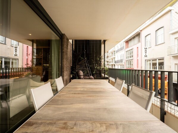 Eigentum, Interior Design, Fussboden, Holz, Flooring, Halle, Fenster, Decke, Regale, Urban Design
