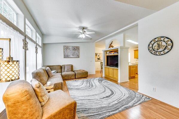 Kalispell Vacation Rental | 3BR | 2BA | 1,570 Sq Ft | Small Step for Entry