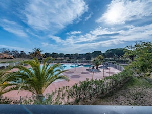 Nuage, Ciel, L'Eau, Plante, Ressources En Eau, Arbre, Paysage Naturel, Cotiers Et Relief Océaniques, Arecales, Paysage