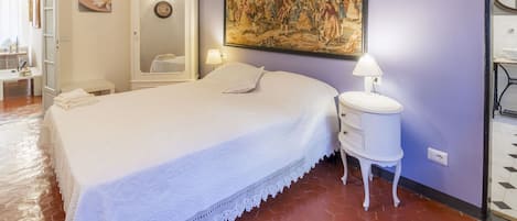 Furniture, Property, Building, Comfort, Cabinetry, Bed Frame, Wood, Textile, Lighting, Interior Design