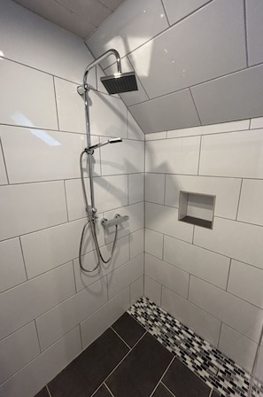 Plumbing Fixture, Shower Head, Shower, Bathroom, Shower Panel, Shower Bar, Flooring, Floor, Building