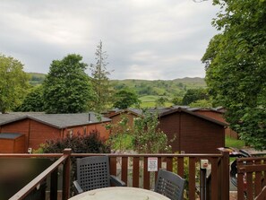 Cloud, Sky, Property, Plant, Building, Wood, Tree, Chair, Fence, Cottage