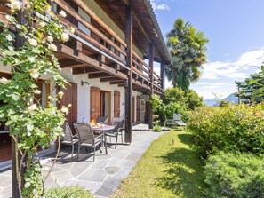 Plant, Building, Cloud, Sky, Shade, Cottage, Tree, Neighbourhood, Chair, Leisure