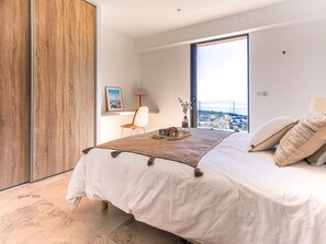 Table, Meubles, Propriété, Ciel, Bâtiment, Canapé, Bleu Azur, Nuage, Ombre, Design Intérieur