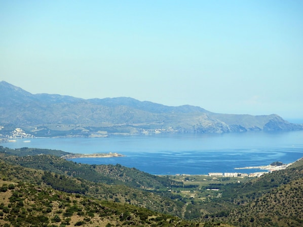 Water, Sky, Water Resources, Mountain, Plant Community, Azure, Cloud, Natural Landscape, Highland, Coastal And Oceanic Landforms