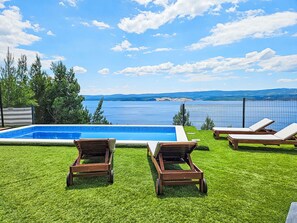 Sky, Water, Cloud, Plant, Furniture, Table, Nature, Azure, Shade, Outdoor Furniture