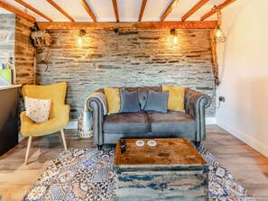 Open plan living space | Ty Rhiw, Cilgerran